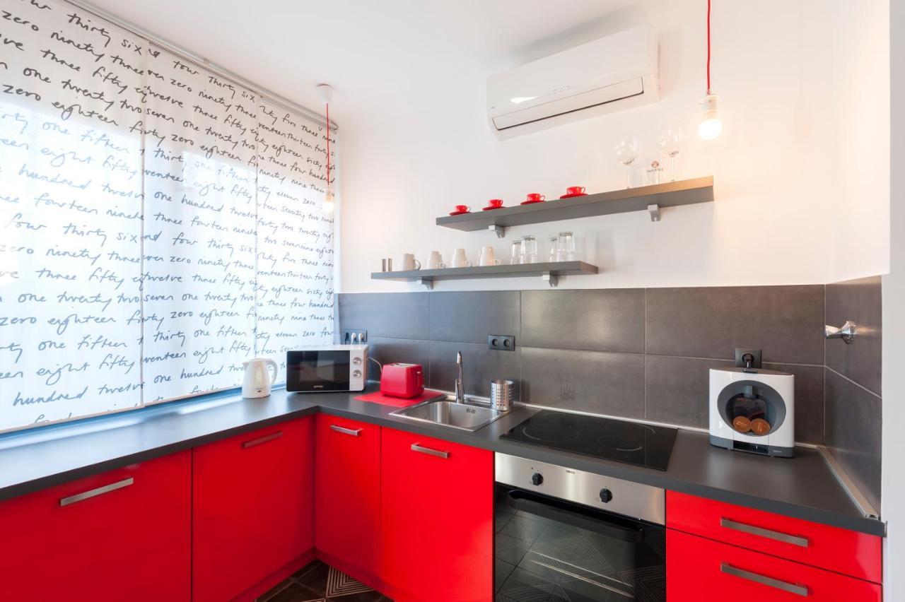 New Design Apartment By Gozsdu Court Budapeste Exterior foto