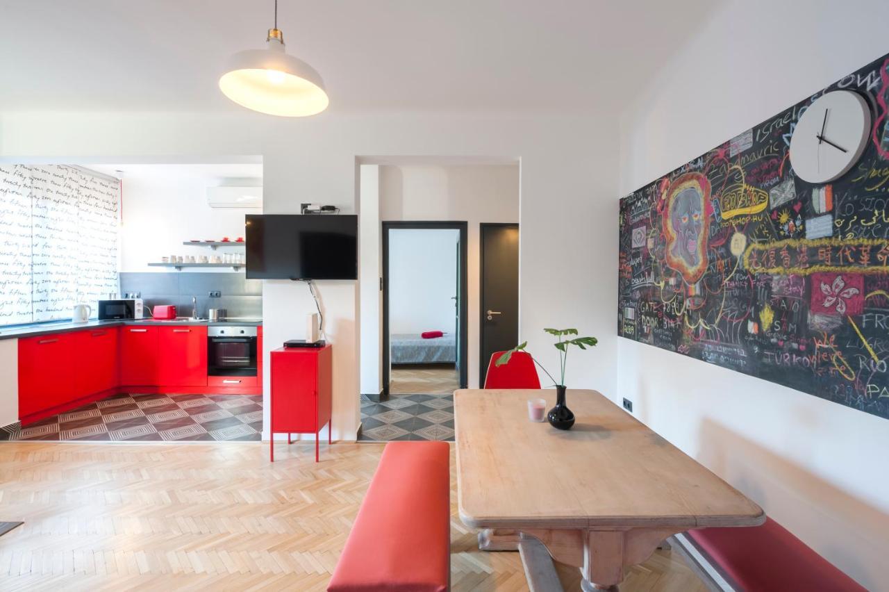 New Design Apartment By Gozsdu Court Budapeste Exterior foto
